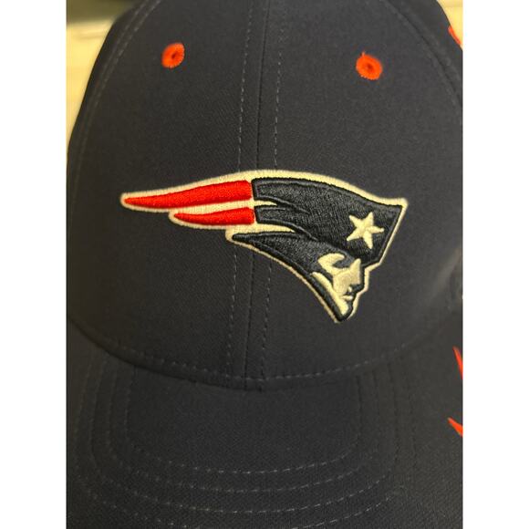 Nike New England Patriots Hat Legacy Cap NFL Swoosh Dri-Fit NWOT - Picture 4 of 6